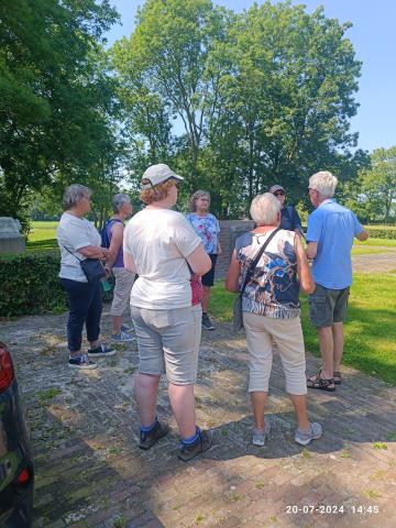 Sauwerd dorpswandeling
